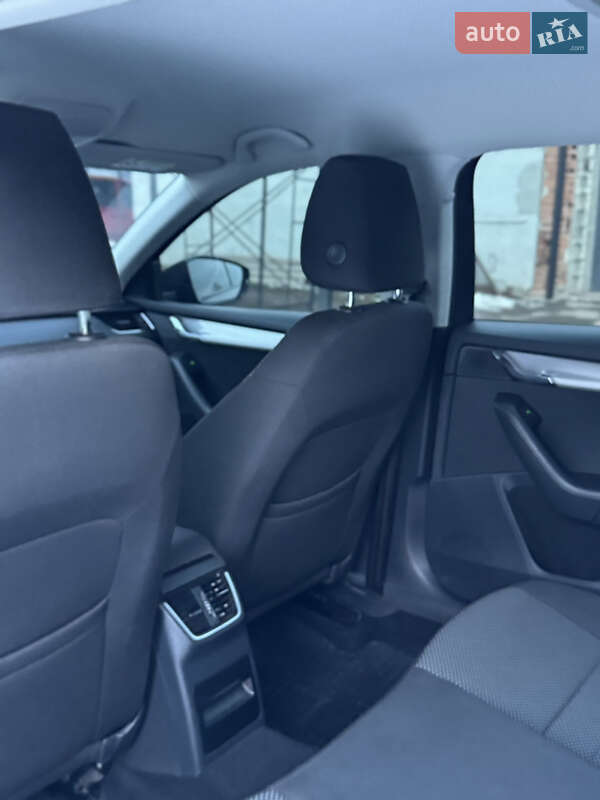 Универсал Skoda Octavia 2014 в Ивано-Франковске