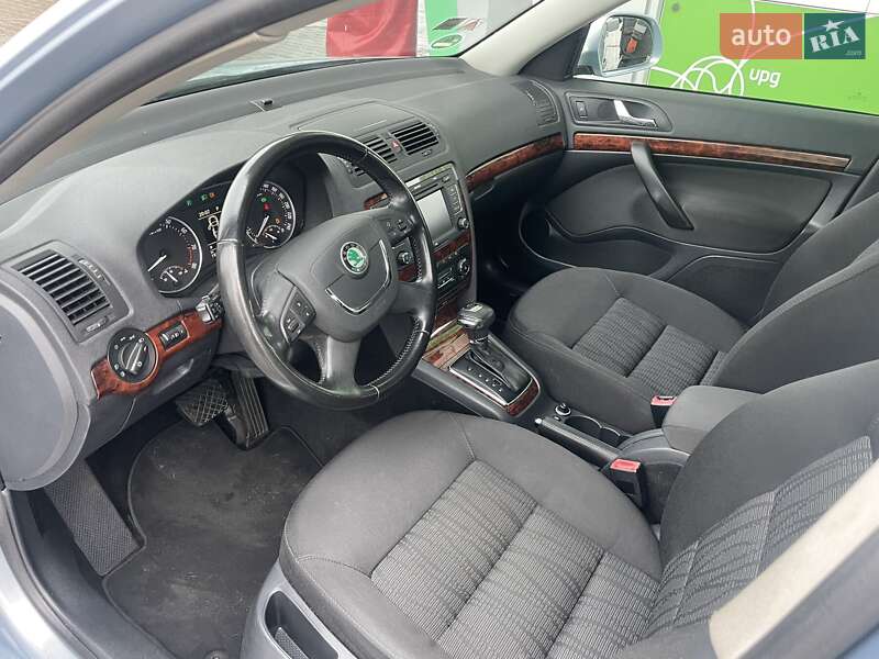 Ліфтбек Skoda Octavia 2009 в Луцьку