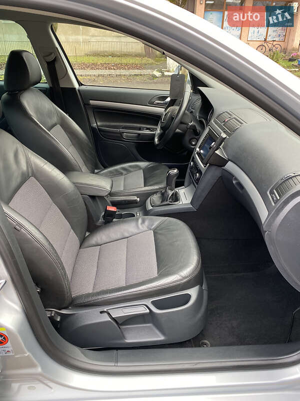 Універсал Skoda Octavia 2011 в Сваляві фото 18 Універсал Skoda Octavia 2011 в Сваляві