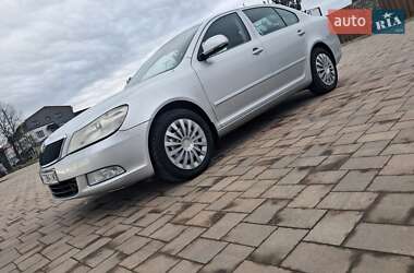 Лифтбек Skoda Octavia 2008 в Ивано-Франковске