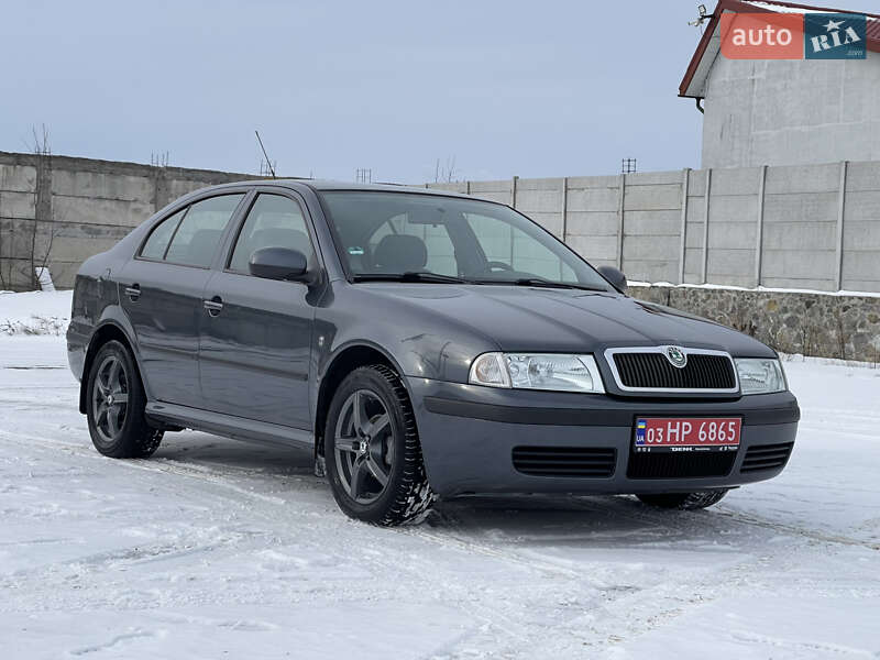 Лифтбек Skoda Octavia 2010 в Виннице