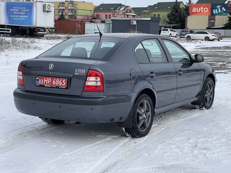 Лифтбек Skoda Octavia 2010 в Виннице