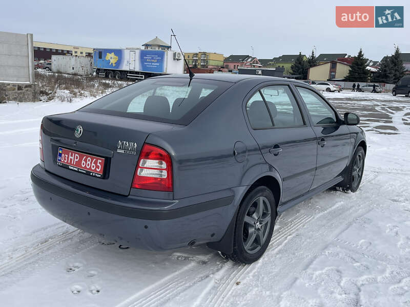 Лифтбек Skoda Octavia 2010 в Виннице