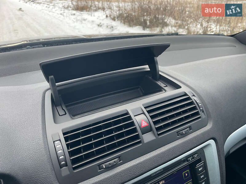 Универсал Skoda Octavia 2011 в Луцке