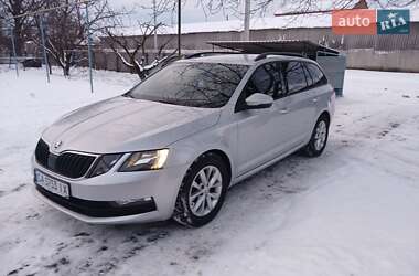 Универсал Skoda Octavia 2018 в Чернобае