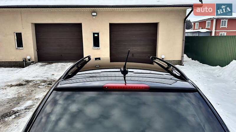 Универсал Skoda Octavia 2013 в Хороле