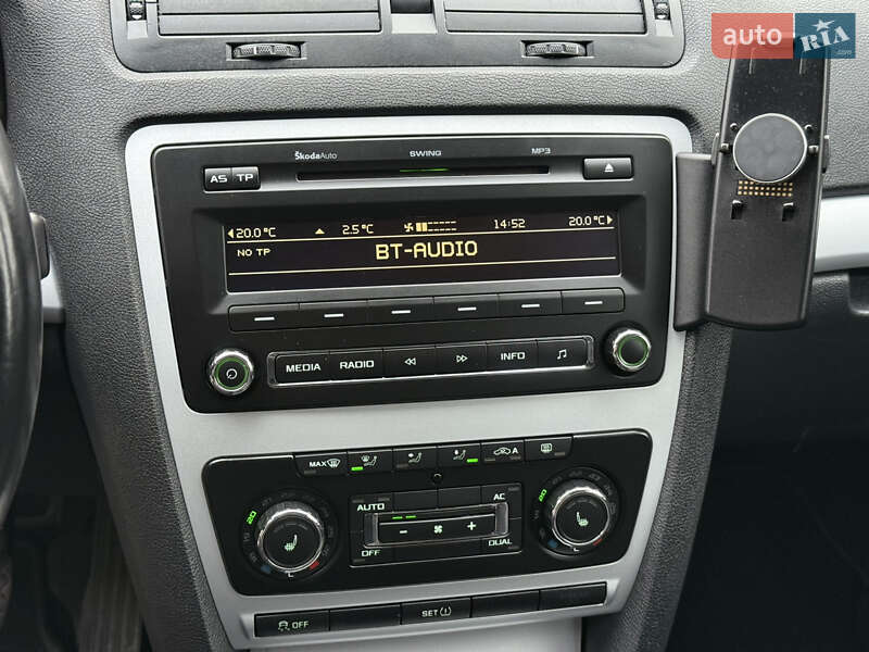 Універсал Skoda Octavia 2011 в Сарнах