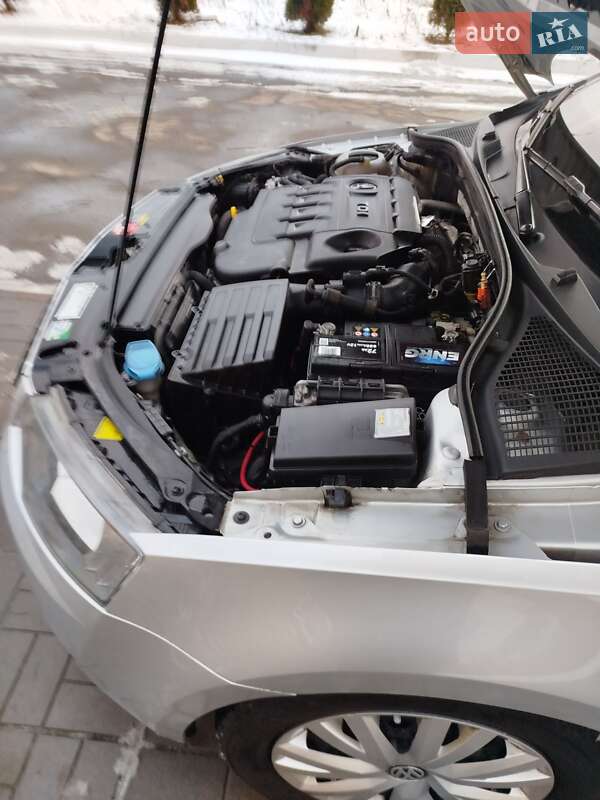 Универсал Skoda Octavia 2014 в Виннице