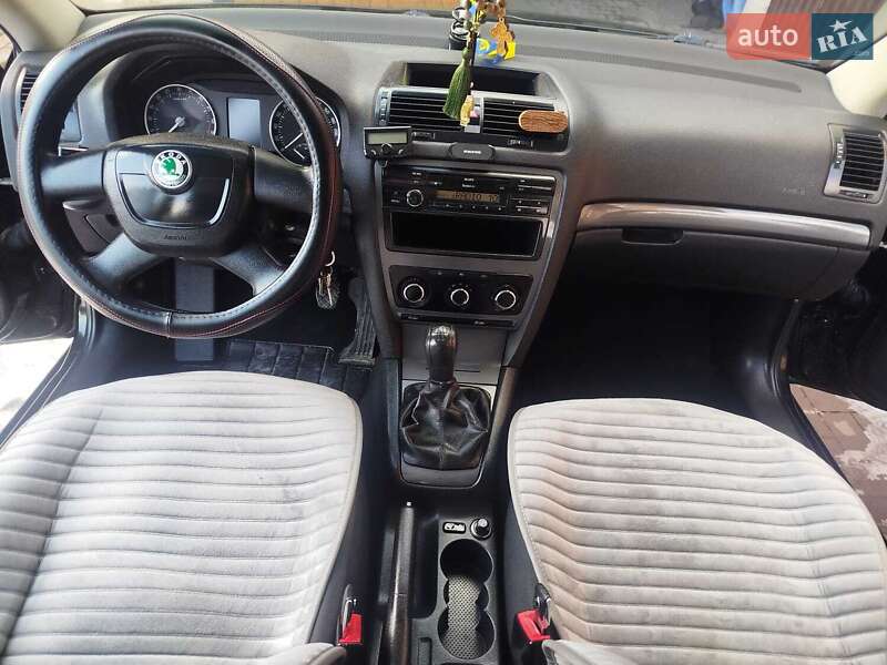 Универсал Skoda Octavia 2011 в Снятине