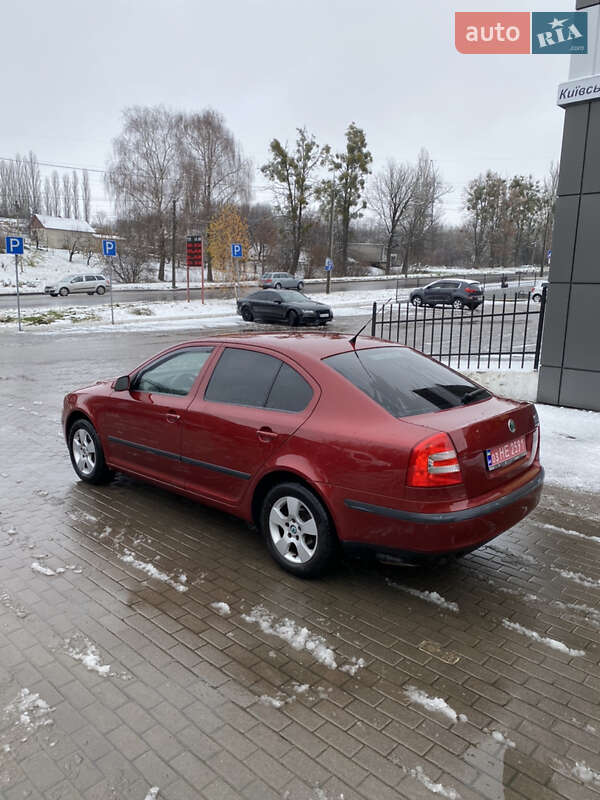 Лифтбек Skoda Octavia 2008 в Ровно