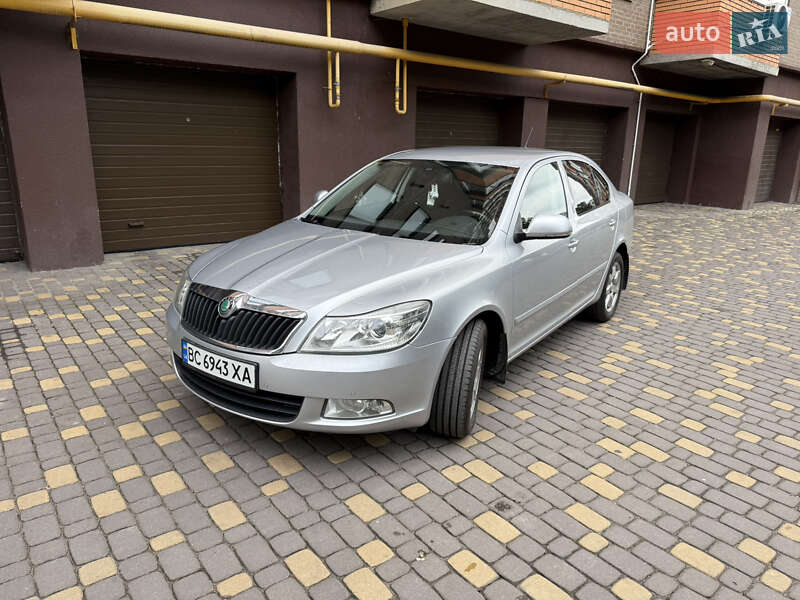 Лифтбек Skoda Octavia 2012 в Виннице