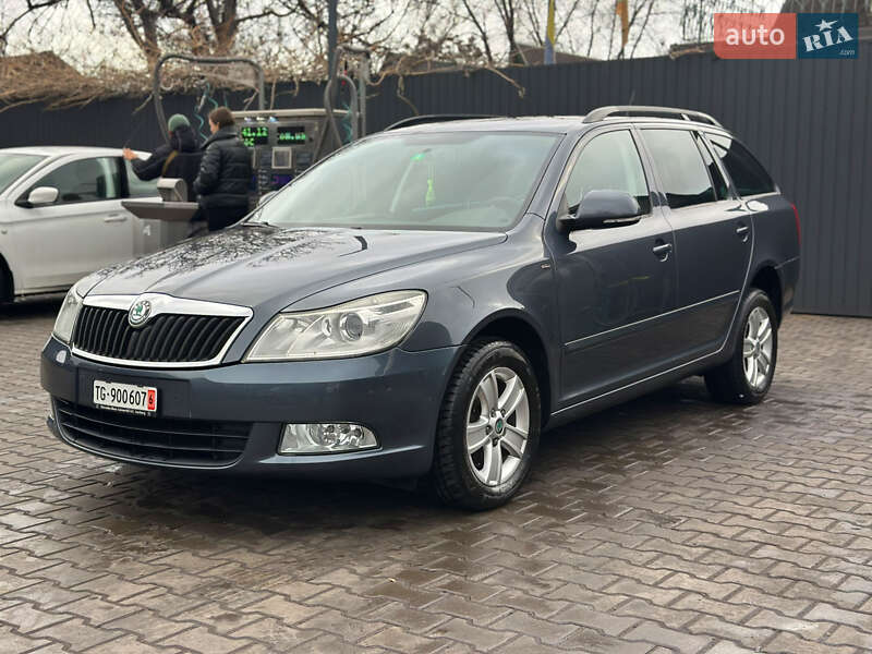 Skoda Octavia 2011 Skoda Octavia 2011