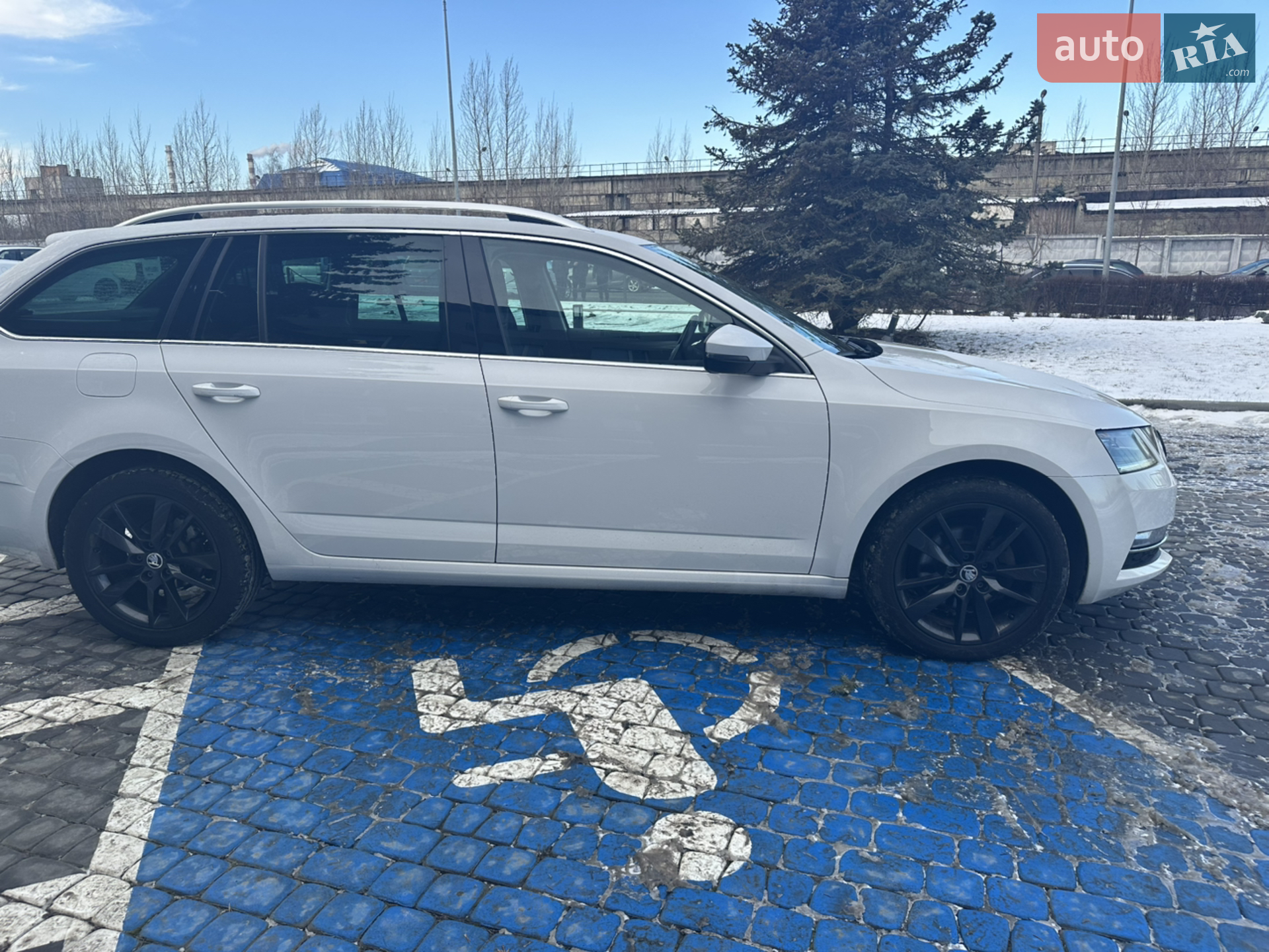 2019 Skoda Octavia - мініатюра 26