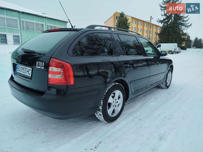 Универсал Skoda Octavia 2004 в Бучаче