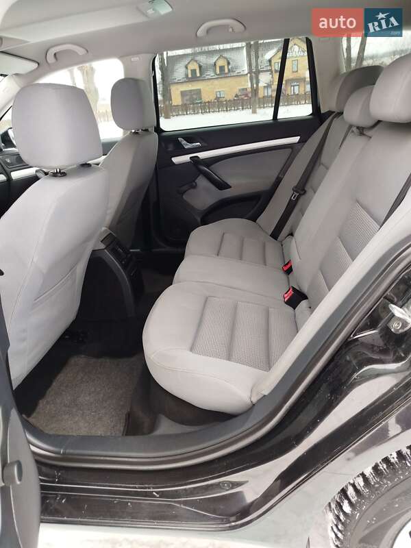 Универсал Skoda Octavia 2004 в Бучаче