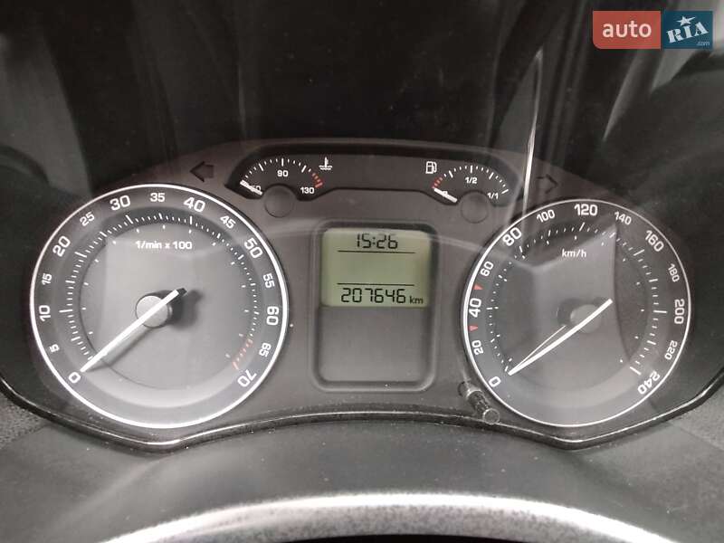 Универсал Skoda Octavia 2004 в Бучаче