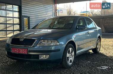 Ліфтбек Skoda Octavia 2009 в Луцьку