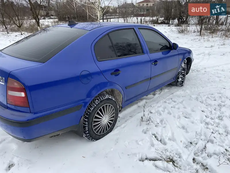 AUTO.RIA – Продам Шкода Октавия 2000 (BX8648EK) бензин 1.6 лифтбек