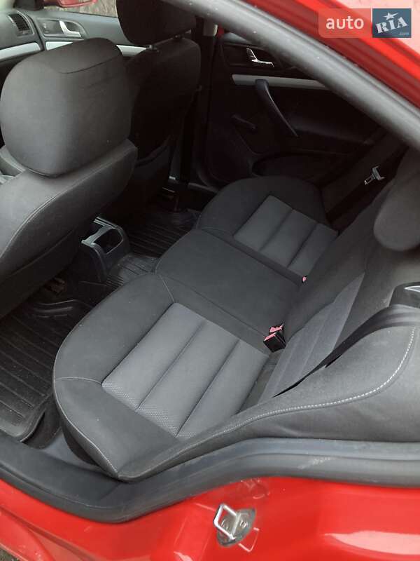 Ліфтбек Skoda Octavia 2006 в Львові