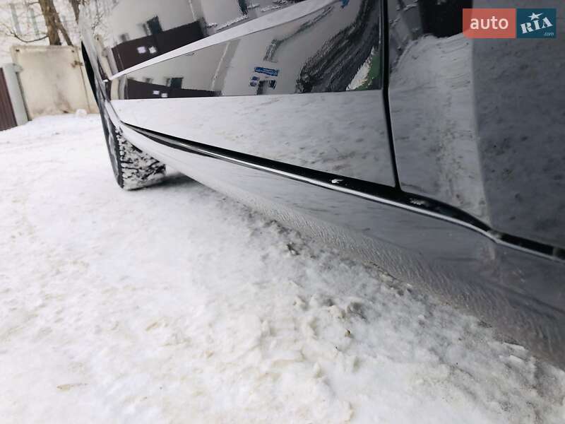 Универсал Skoda Octavia 2015 в Коростене