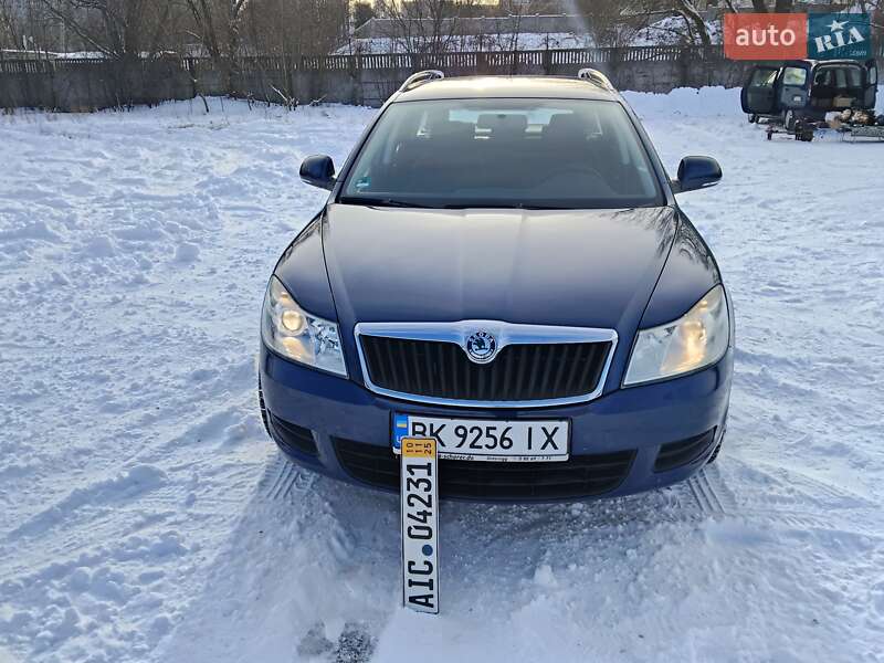 Универсал Skoda Octavia 2009 в Чернигове фото 3 Универсал Skoda Octavia 2009 в Чернигове