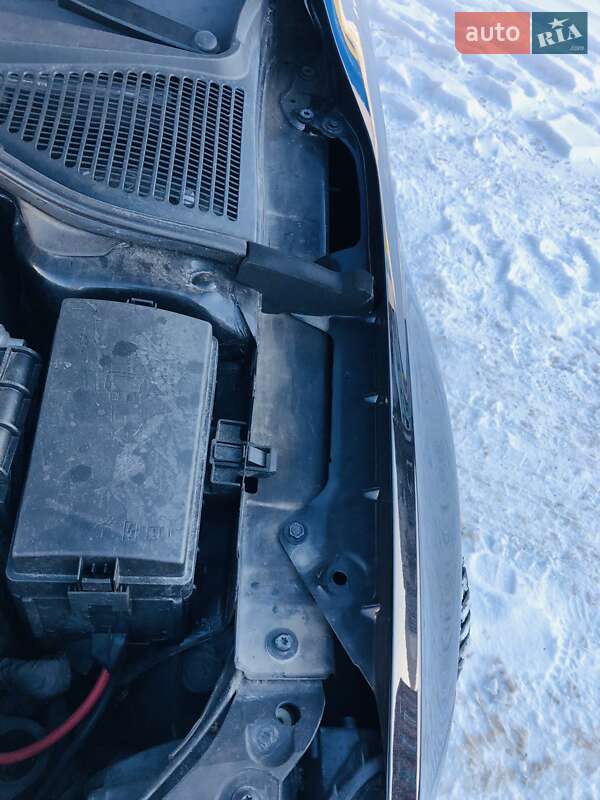 Универсал Skoda Octavia 2015 в Коростене