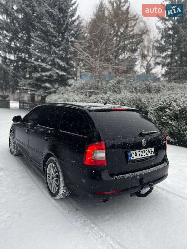 Универсал Skoda Octavia 2010 в Христиновке