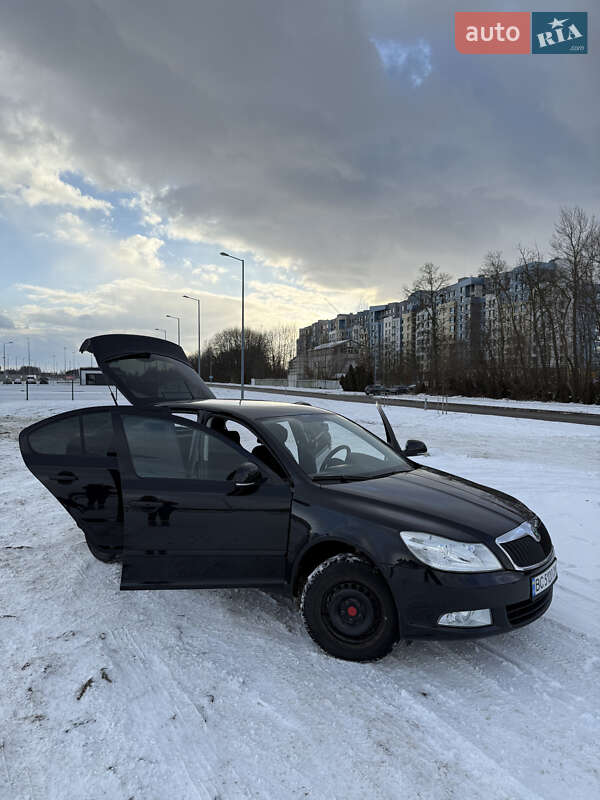 Ліфтбек Skoda Octavia 2011 в Львові
