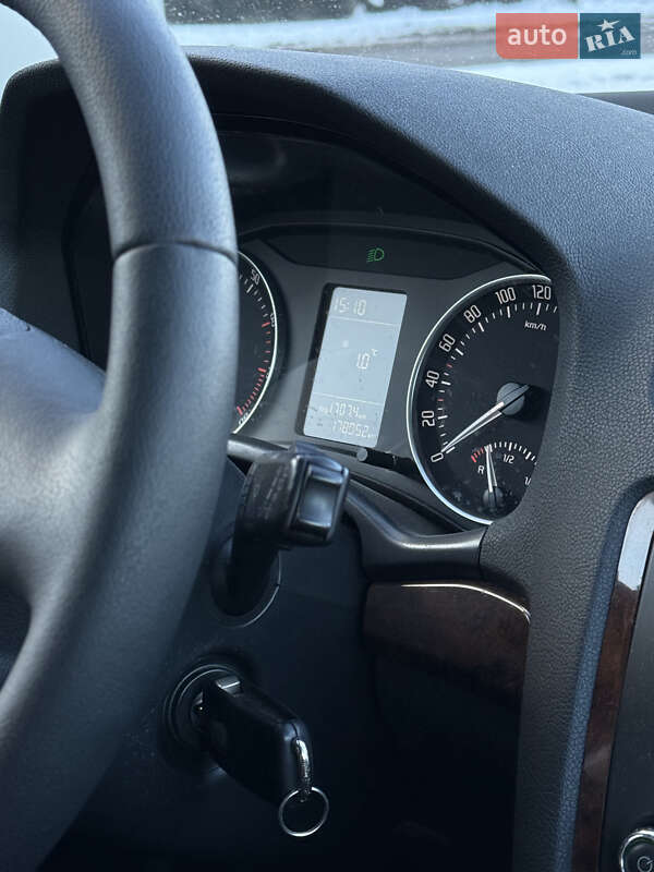 Ліфтбек Skoda Octavia 2011 в Львові