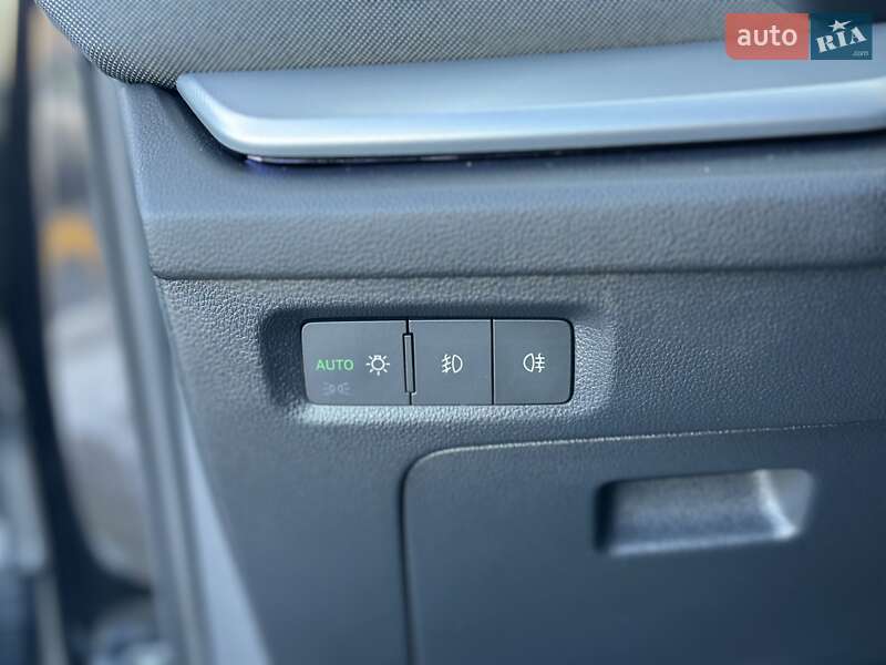 Универсал Skoda Octavia 2021 в Киеве