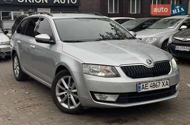 Универсал Skoda Octavia 2016 в Днепре