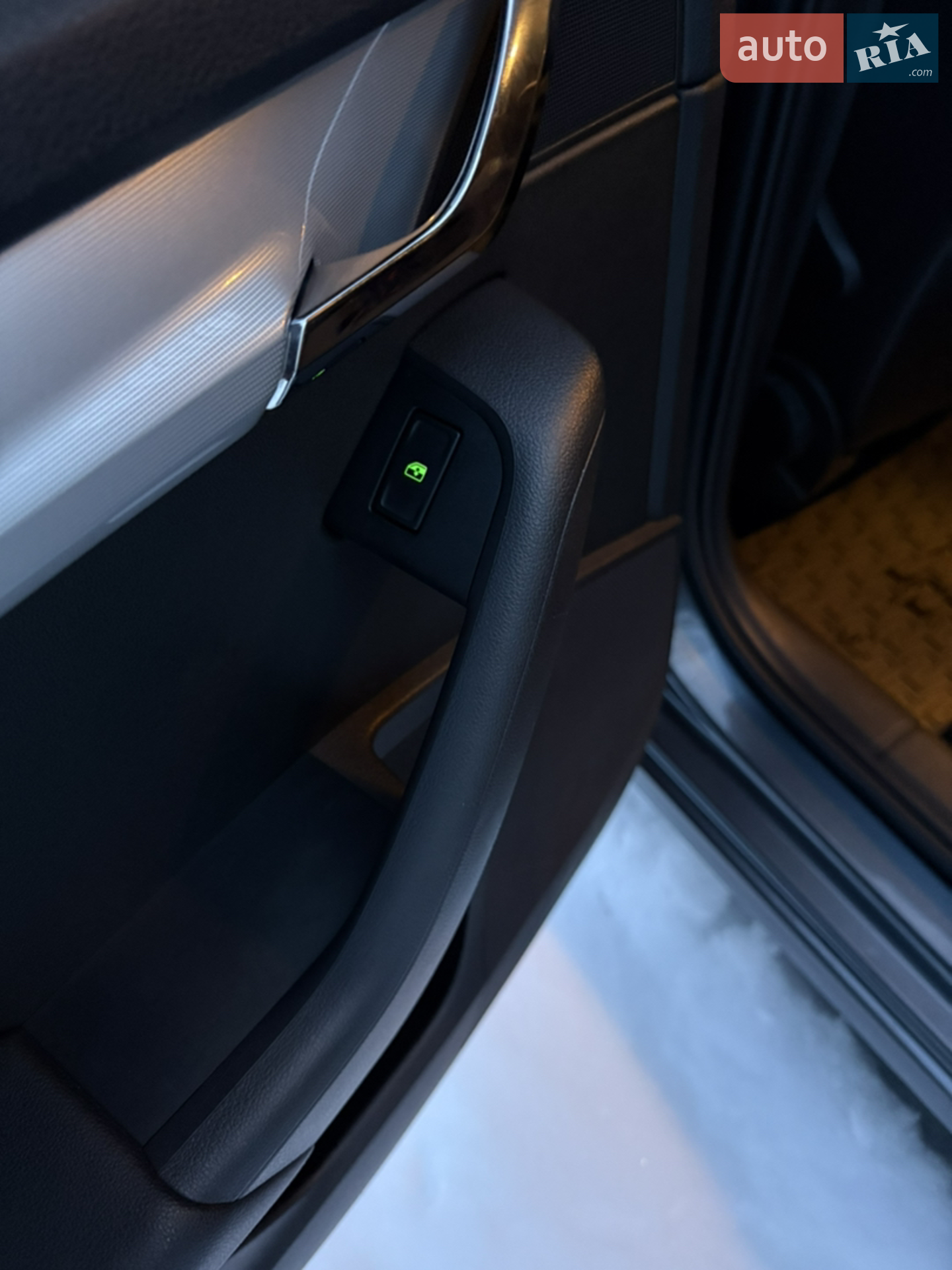 2016 Skoda Octavia - мініатюра 16