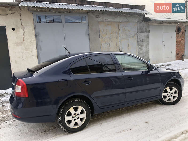 Лифтбек Skoda Octavia 2012 в Хмельницком фото 3 Лифтбек Skoda Octavia 2012 в Хмельницком