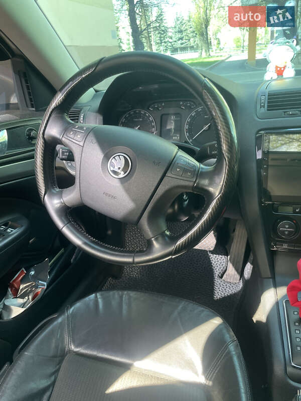 Универсал Skoda Octavia 2005 в Виннице