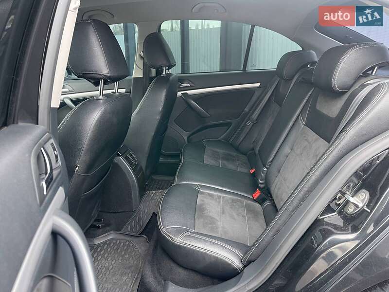 Лифтбек Skoda Octavia 2012 в Киеве