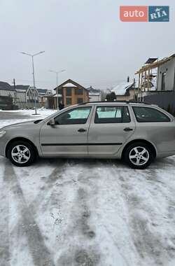 Универсал Skoda Octavia 2012 в Виннице
