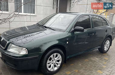 Лифтбек Skoda Octavia 2003 в Врадиевке
