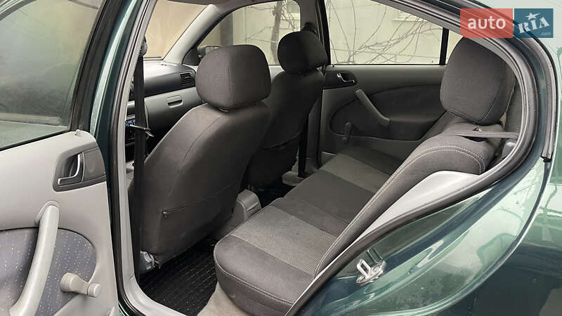 Лифтбек Skoda Octavia 2003 в Врадиевке