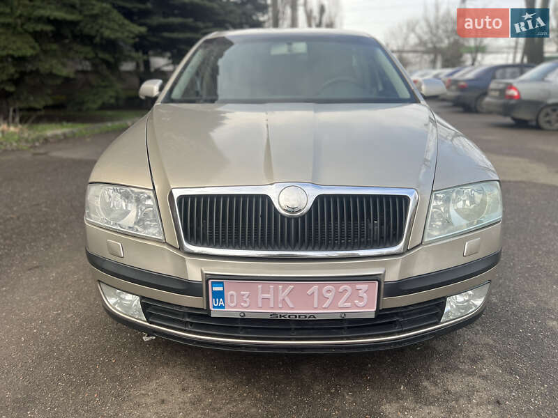 Лифтбек Skoda Octavia 2004 в Николаеве