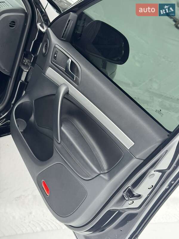 Универсал Skoda Octavia 2011 в Ровно