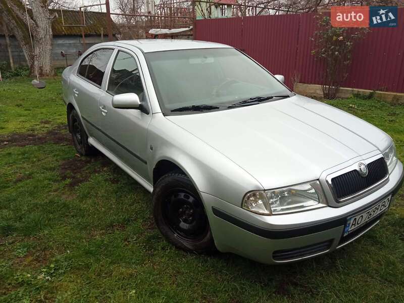 Лифтбек Skoda Octavia 2008 в Берегово фото Лифтбек Skoda Octavia 2008 в Берегово