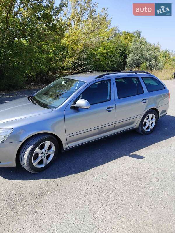 Универсал Skoda Octavia 2013 в Волочиске фото 5 Универсал Skoda Octavia 2013 в Волочиске