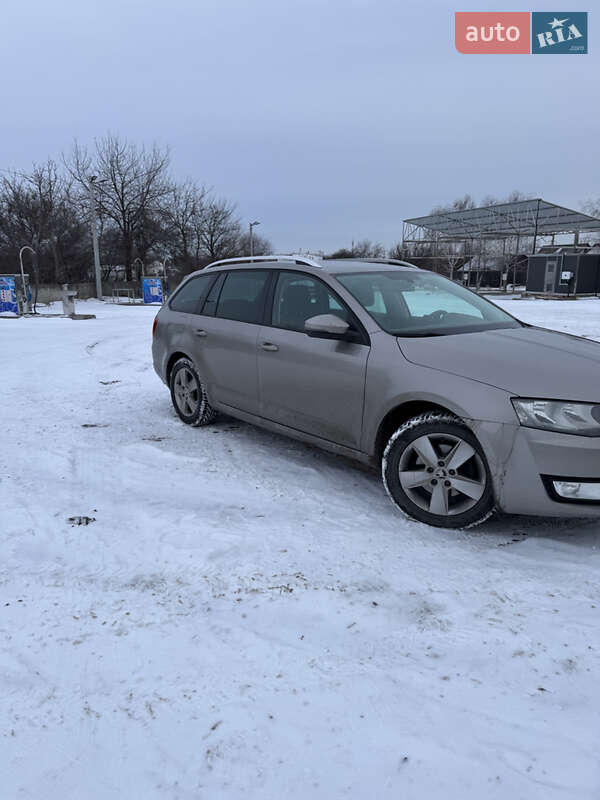 Универсал Skoda Octavia 2014 в Белой Церкви