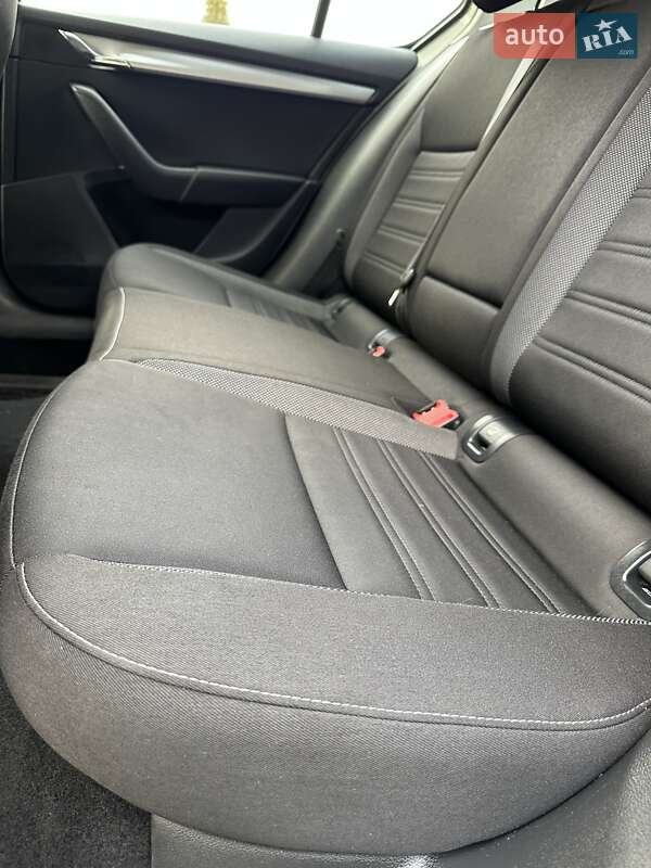 Ліфтбек Skoda Octavia 2018 в Стрию фото 78 Ліфтбек Skoda Octavia 2018 в Стрию