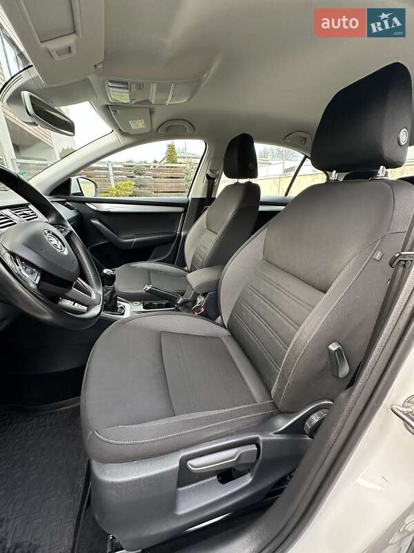 Ліфтбек Skoda Octavia 2018 в Стрию фото 85 Ліфтбек Skoda Octavia 2018 в Стрию