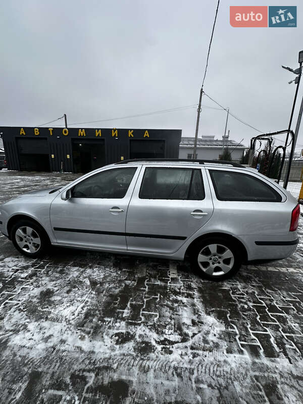 Универсал Skoda Octavia 2008 в Виннице