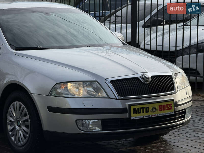 Лифтбек Skoda Octavia 2006 в Николаеве