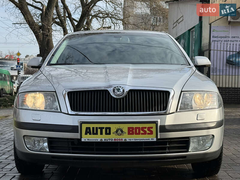 Лифтбек Skoda Octavia 2006 в Николаеве