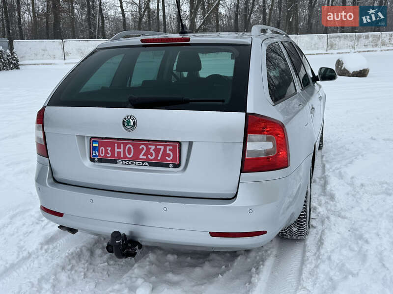 Универсал Skoda Octavia 2011 в Луцке