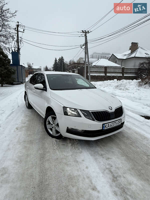 Лифтбек Skoda Octavia 2018 в Киеве